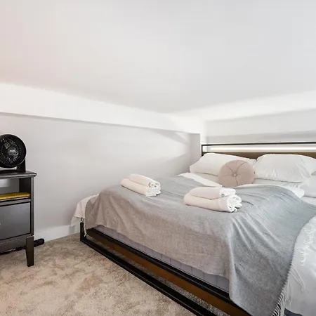 Apartman Kiskuza 6 *